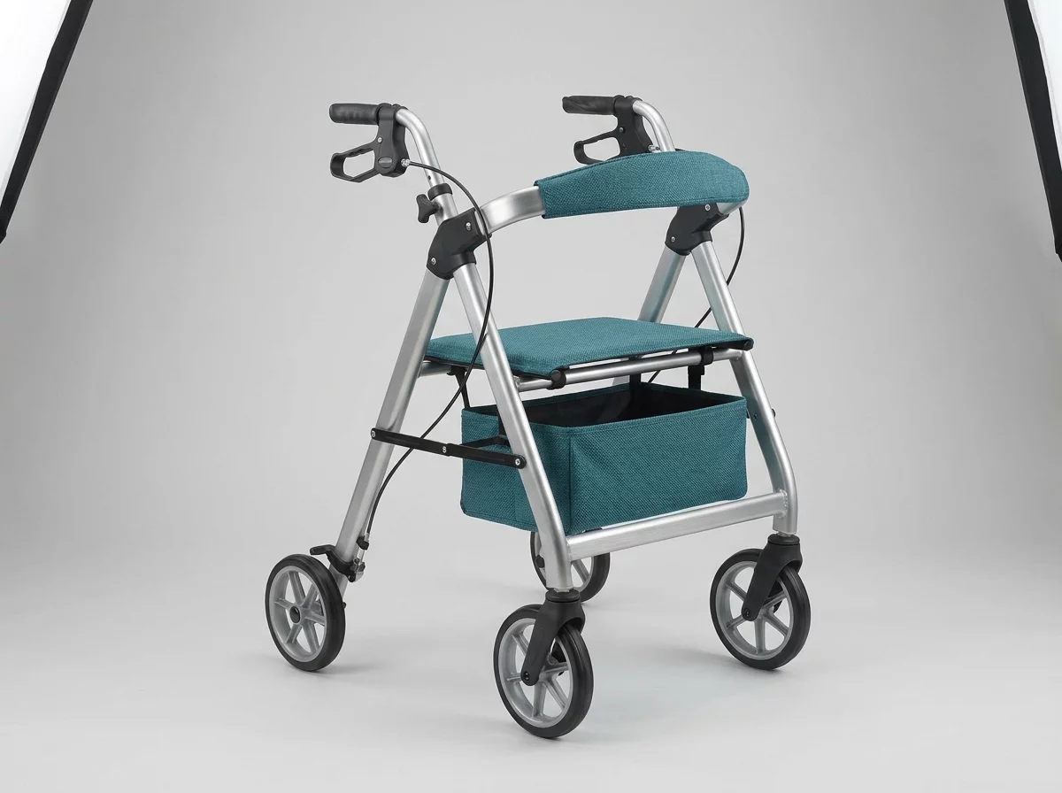 Deambulateur pliable 4 roues avec siege